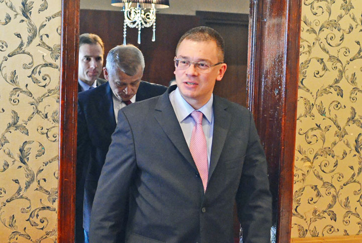 Mihai Razvan Ungureanu - Bucuresti 2035 - Narcis Pop (41) - Ziarul National