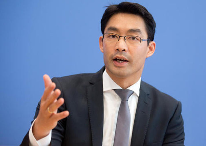 Germania ofera dubla cetatenie meseriasilor din UE