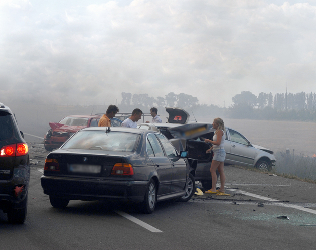 Autostrada Soarelui: Cinci oameni au fost raniti intr-un accident rutier