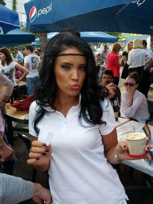 Adelina Pestritu, o pacatoasa! Ce a facut! (FOTO)
