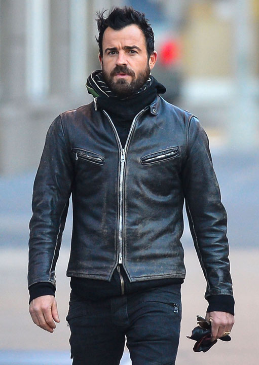 Justin Theroux Out For A Stroll In New York - Ziarul National