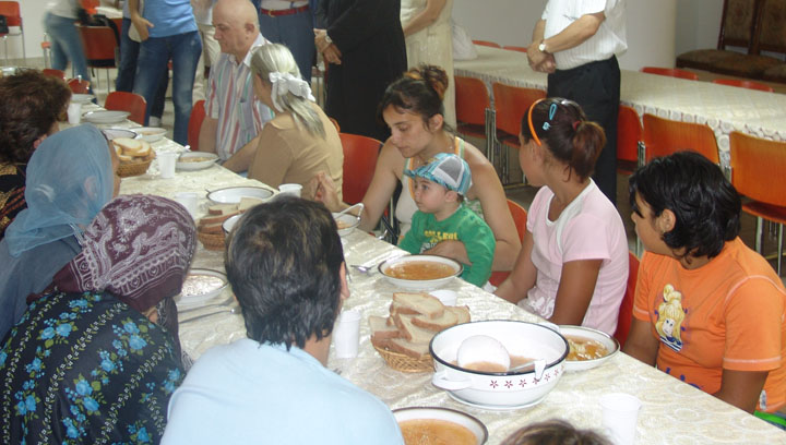 Venitul minim garantat si alocatiile de sprijin, majorate din vara