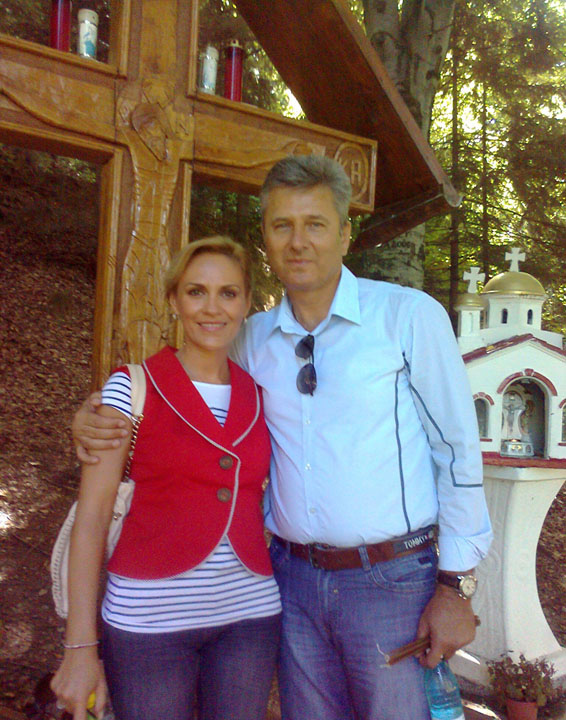 firea si pandele - Ziarul National