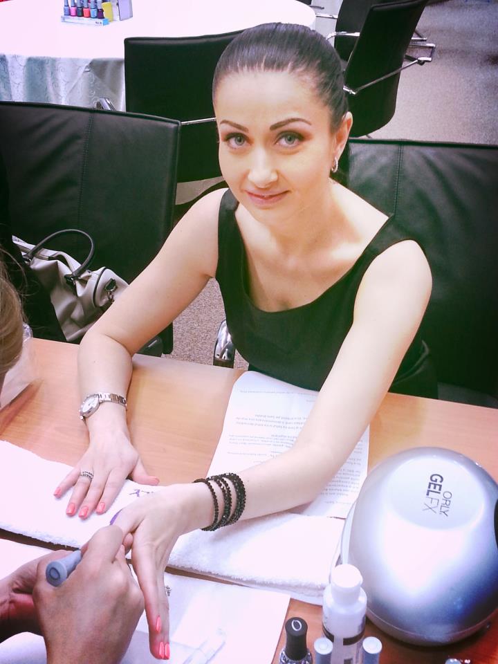 Gabriela Cristea i-a socat pe toti! Gestul pe care l-a facut este REVOLTATOR!