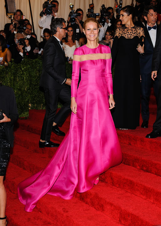 "PUNK: Chaos To Couture" Costume Institute Gala - Ziarul National
