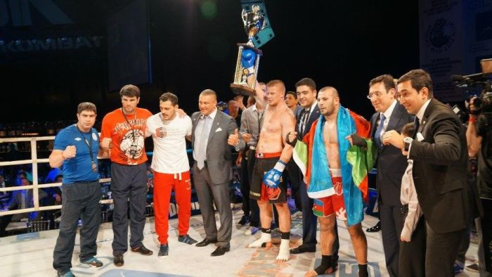 I-a impresionat pe Bonjasky si Schilt, iar acum vrea sa-l bata mar pe Morosanu! (VIDEO)