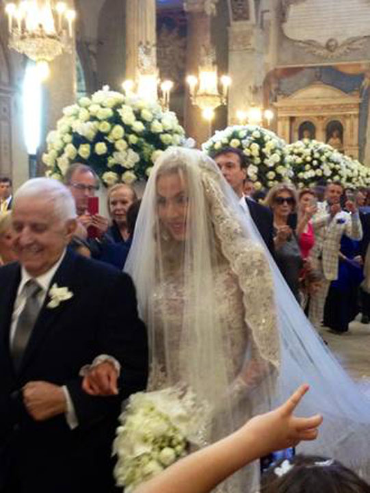 MATRIMONIO DI VALERIA MARINI - Ziarul National