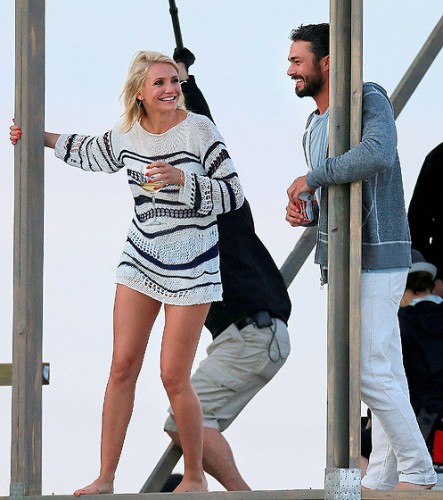 1370539856_cameron-diaz-taylor-kinney-lg - Ziarul National