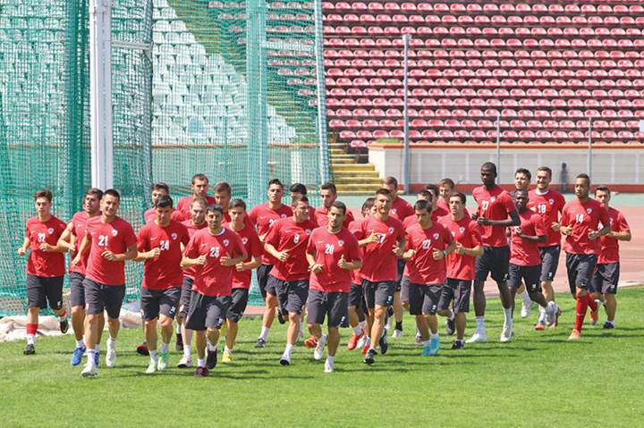 DINAMO - ANTRENAMENT - Ziarul National