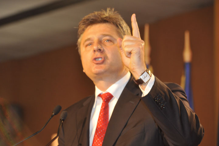 Reactie de la varful PSD: Pandele s-a grabit putin