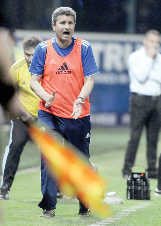 Gigi Multescu (antrenor FC Petrolul Ploiesti). - Ziarul National