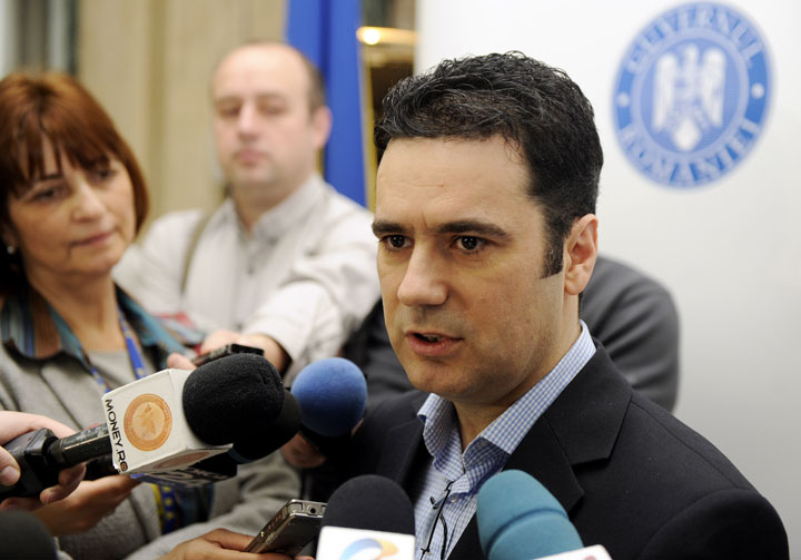 Promisiunile ministrului Educatiei: „Mai mult sport si mai multa mancare pentru copii”