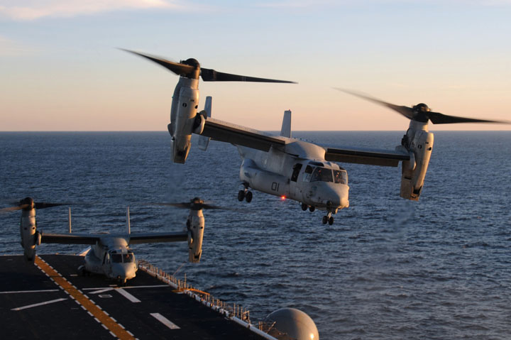 USS_Kearsarge-V-22_OspreysEilat14.5.13 - Ziarul National