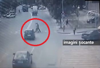 VIDEO SOCANT:  Politist spulberat de o masina pe trecerea de pietoni, la Tulcea
