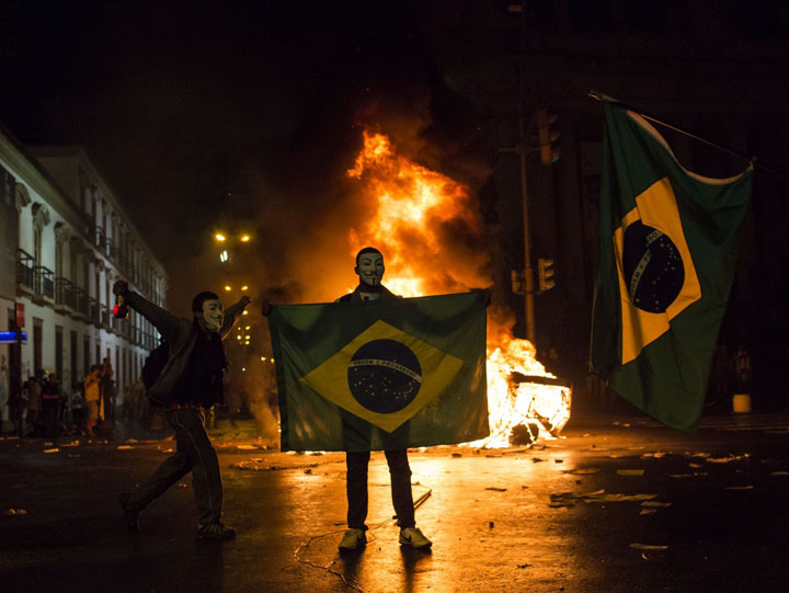 Brazilia, focar de nemultumire in plin „mundialito”: Cupa protestelor si a revoltelor