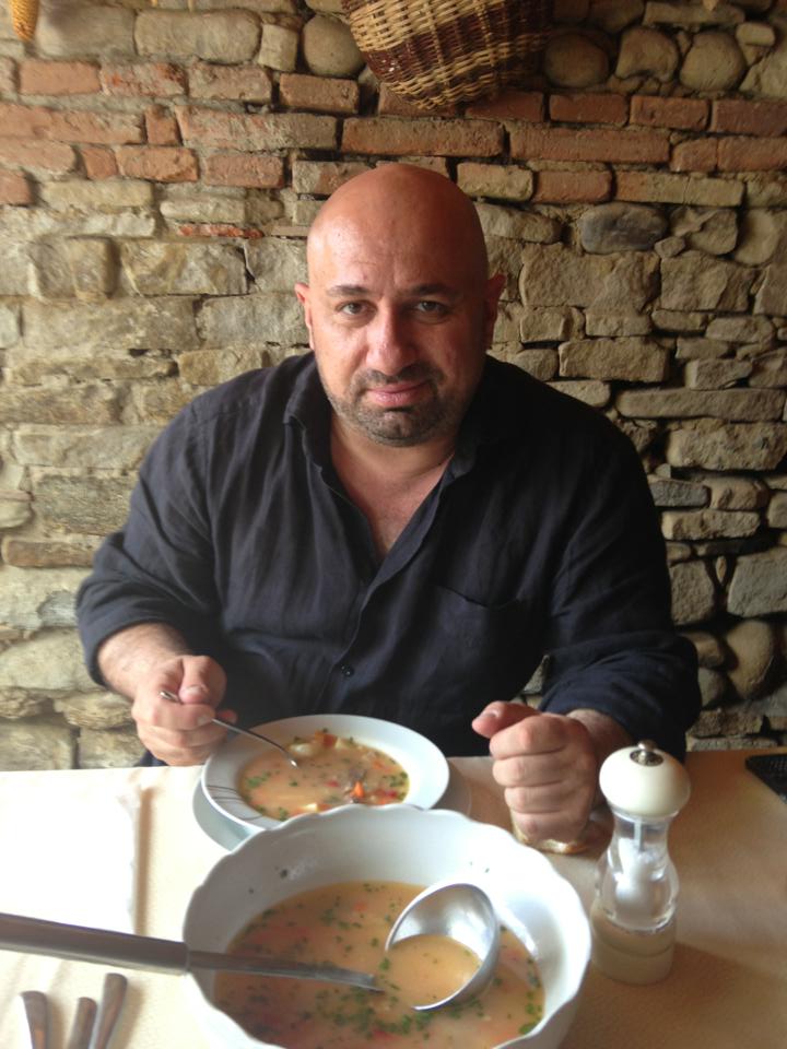Chef Scarlatescu, look nou! „Nu te prinde deloc!”