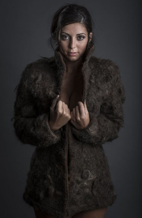chest-hair-coat-550x846 - Ziarul National