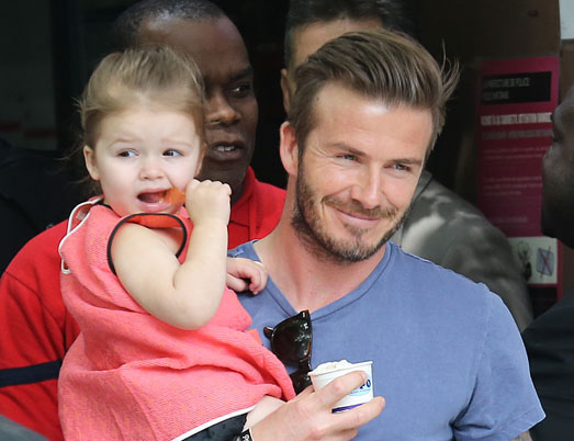 Beckham vrea sa isi incuie fetita in turn