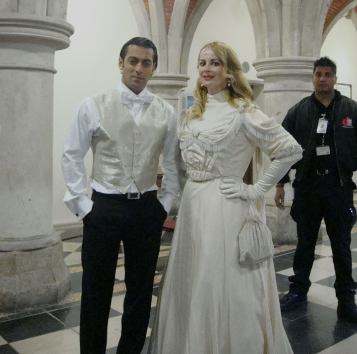delia antal si salman khan - Ziarul National