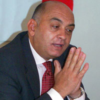 Imre: „Atata vreme cat eu vorbesc foarte putin, pentru Patriciu e bine! E cel mai talentat sarlatan pe care l-am cunoscut”