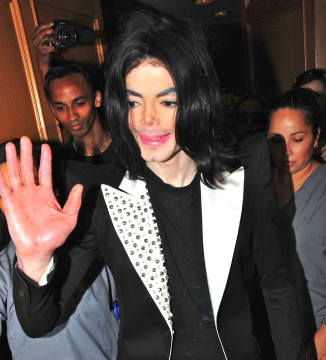 Michael Jackson nu mai dormise de doua luni