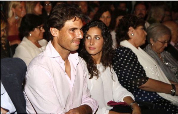 Wimbledon e deja istorie. Nadal si-a dus iubita la concertul lui Julio Iglesias!