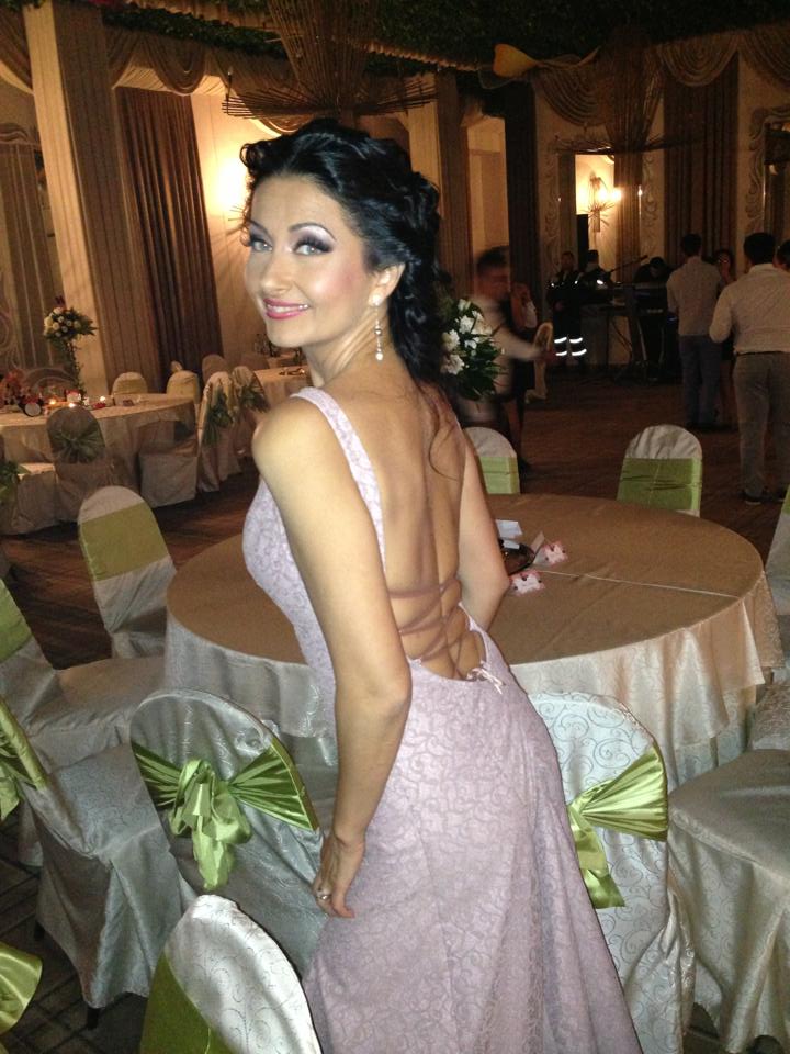 Gabriela Cristea a aratat BESTIAL la botezul fiicei Dianei Bisinicu! Uite-o in ipostaza de mamica! (FOTO)