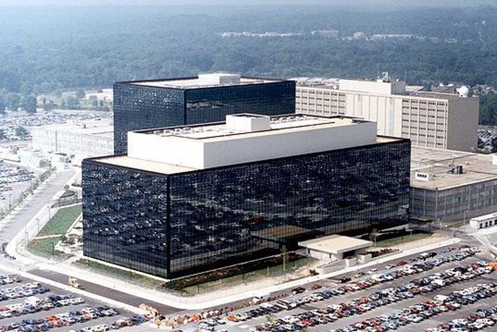 Scandal! NSA are acces la date personale furnizate de 50 de companii