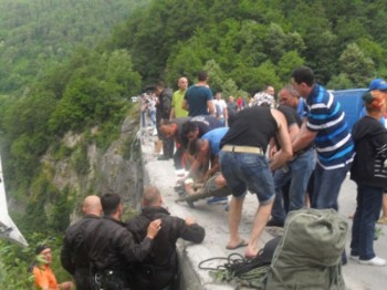 victime-autocar-prabusit-muntenegru - Ziarul National