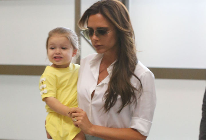 Victoria Beckham & Family Departing On A Flight At LAX - Ziarul National