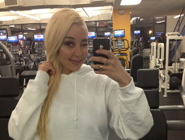 Amanda Bynes si-a jefuit dealerul