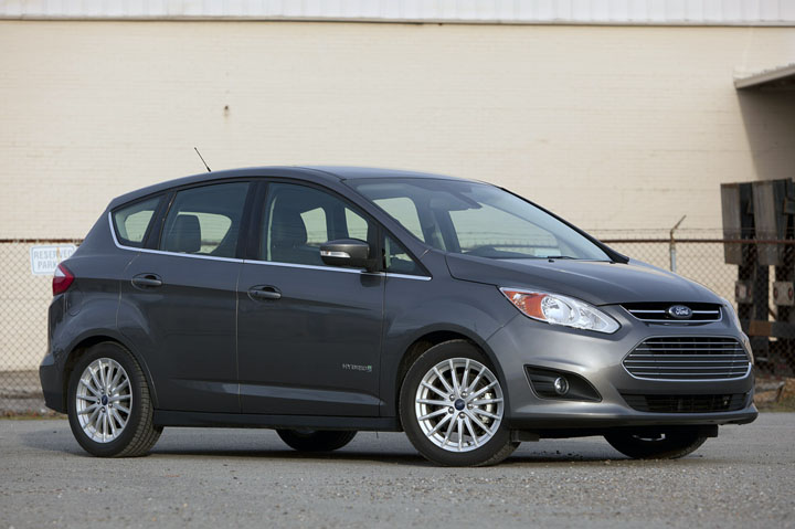 Ford C-Max hibrid, nesigur pentru pasageri