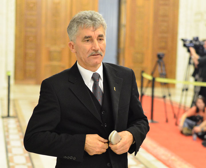 Oltean, inainte sa fie audiat in Comisia Juridica a Camerei: „vreau sa ma salvez eu”!