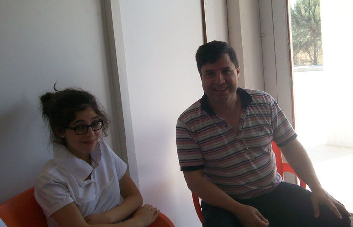 Mahrous si fiica sa, Jasmine, voluntara Every Syrian - Ziarul National