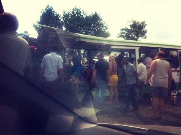 Accident horror in Rusia: 14 morti si zeci de raniti!