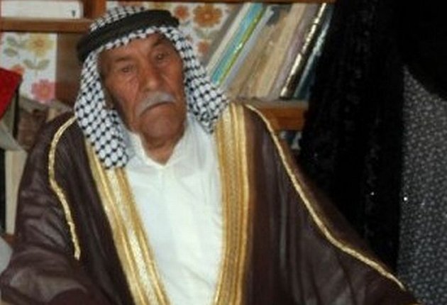 SENZATIONAL! Un irakian si-a tras o sotie cu 70 de ani mai tanara