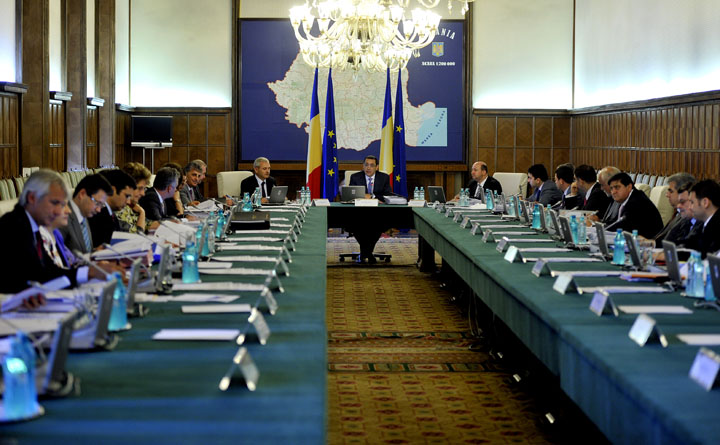 Ponta anunta remanierea de toamna