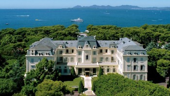 hotelul lui dicaprio - Ziarul National