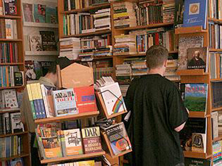 Mirosul de ciocolata stimuleaza vanzarile din librarii