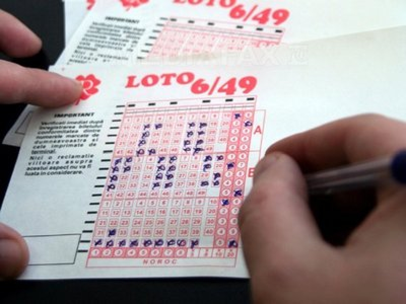 LOTO: Trageri Speciale de Anul Nou, luni, 30 decembrie