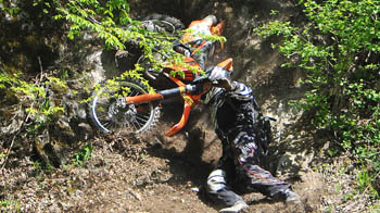 Accident in timpul unei competitii de enduro de la Sibiu: un copil a fost ranit (VIDEO)