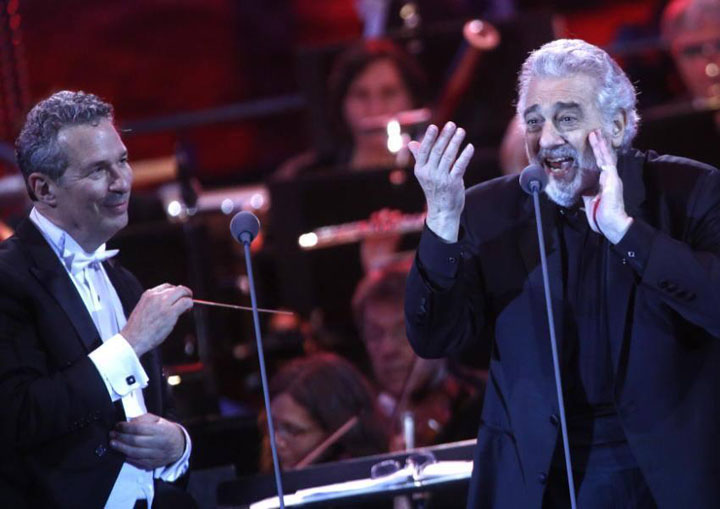 Placido Domingo are un cheag de sange in plamani