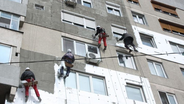 De vineri, locuintele pot fi vandute sau inchiriate doar cu certificat energetic