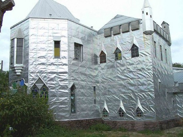 Solomon-Castle2-550x413 - Ziarul National
