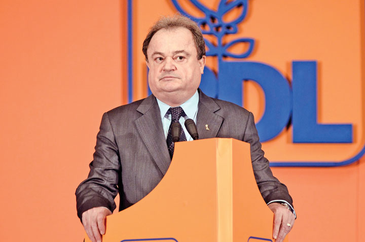 Reprezentantii Aliantei Crestin Liberale dau asigurari ca PNL si PDL nu vor primi niciun ales local „traseist”