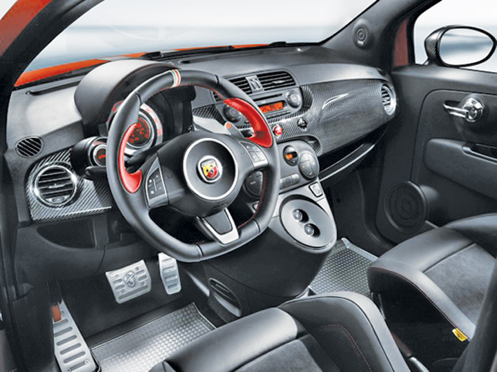 abarth_695_tributo_ferrari_03-630 - Ziarul National