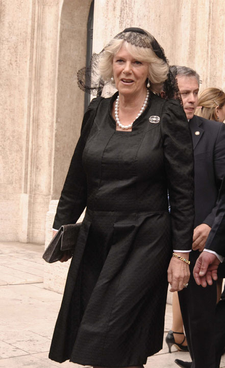 PRINCE CHARLES OF ENGLAND IN ITALY - Ziarul National