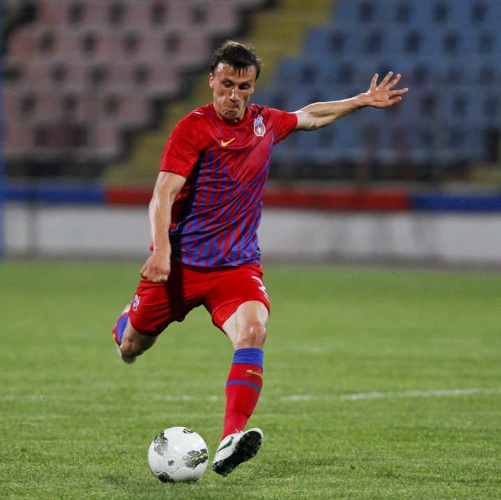 Transferul stelistului in Anglia pare iminent: Chiriches, arvunit de Tottenham?