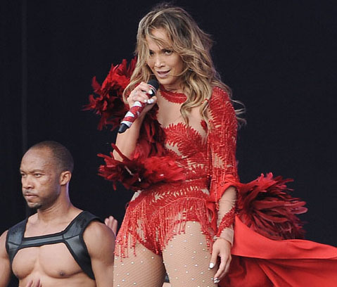 Jennifer Lopez va juca intr-un serial tv!