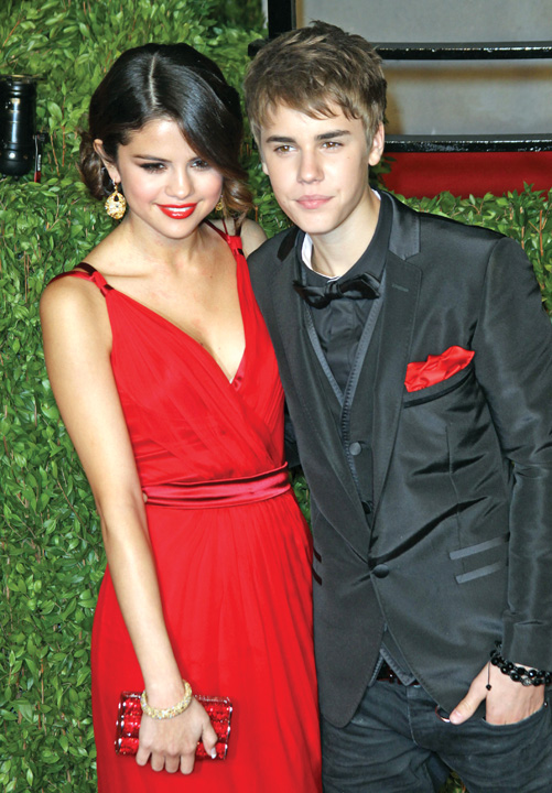 Justin Bieber & Selena Gomez Split!! **FILE PHOTOS** - Ziarul National